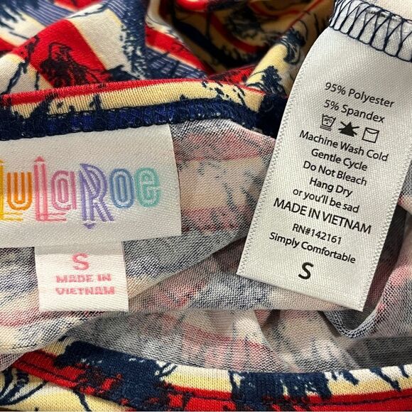 LuLaRoe Irma short sleeve Eagle print oversized top size small - Picture 9 of 12